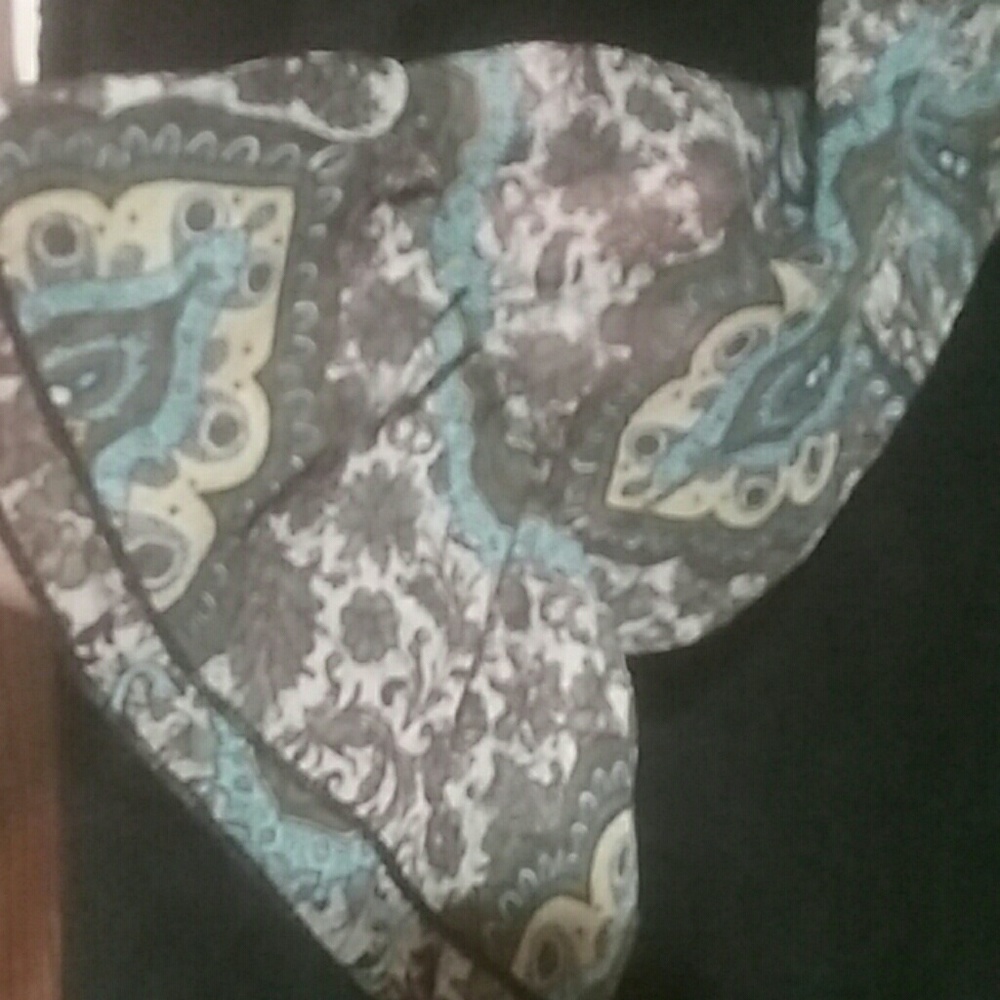 Ruffled blouse - Picture 4 of 5